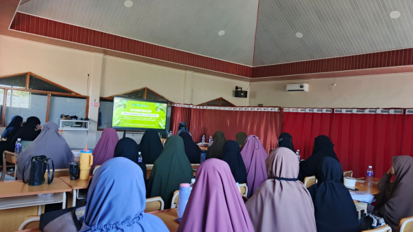 Tingkatkan Kompetensi Guru, SDIT Wahdah Islamiyah Sinjai Gelar Workshop Pemanfaatan Digitalisasi IFP